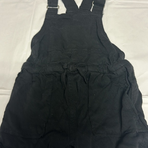 Urban Kids - Black Rayon Shortalls. Size 2-3 years - Picture 2 of 5